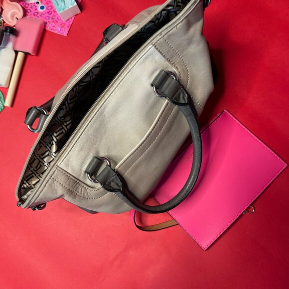 Vintage Tignanello Leather Bag & Wallet – Unique Upcycled DIY Kit - Picture 7 of 12